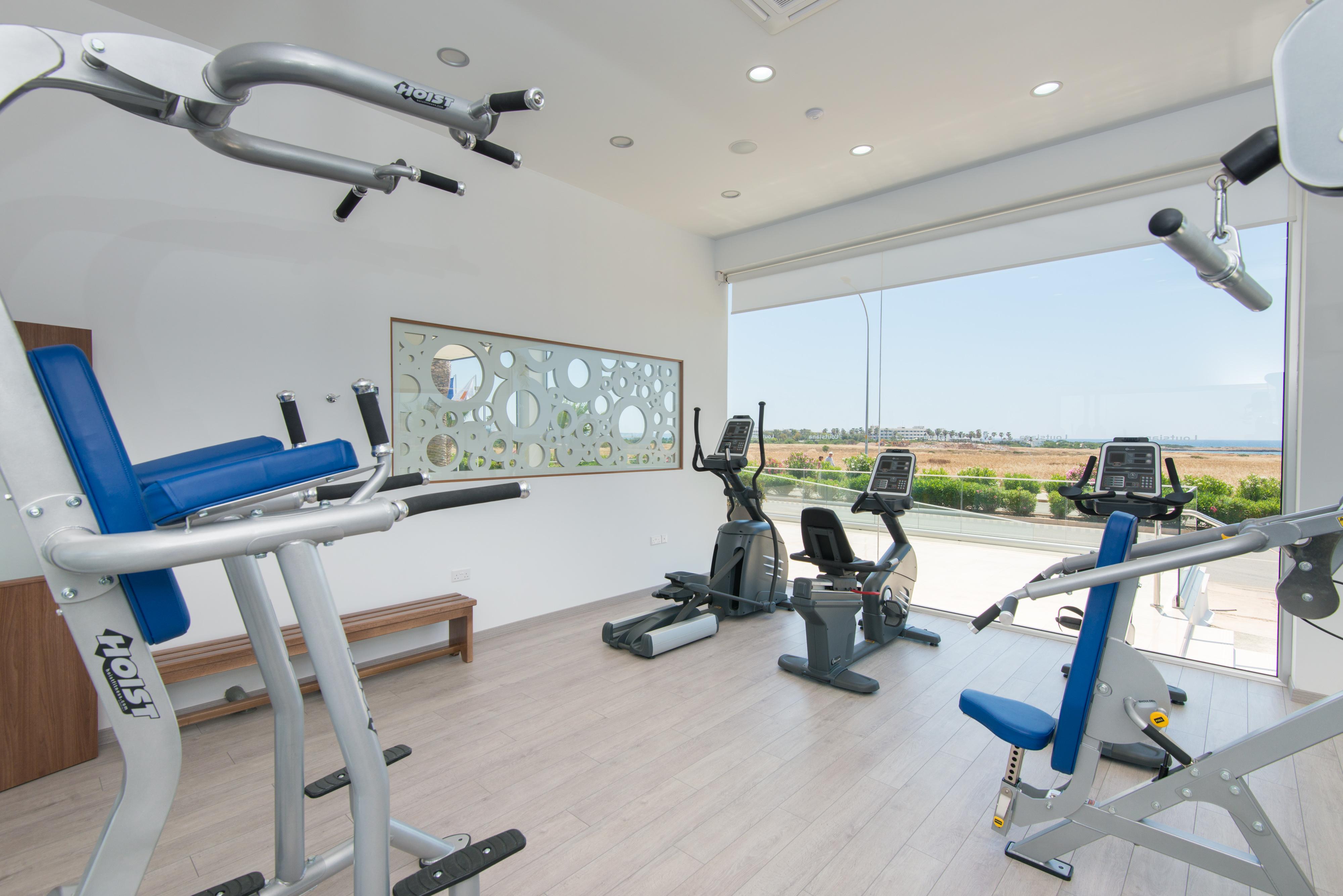 Loutsiana Deluxe Apts Айя Напа Екстериор снимка