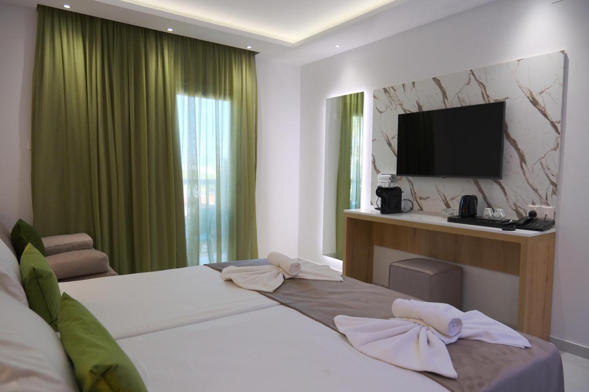 Loutsiana Deluxe Apts Айя Напа Стая снимка