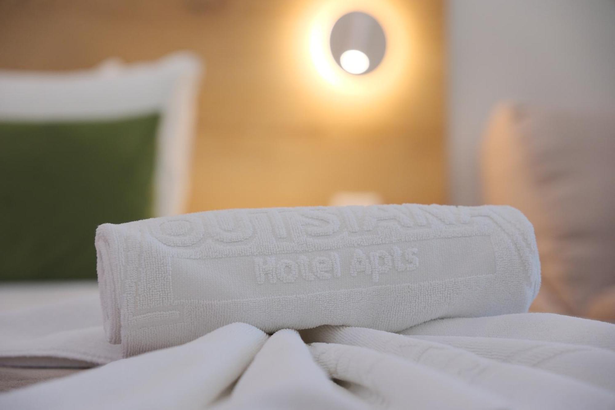 Loutsiana Deluxe Apts Айя Напа Стая снимка